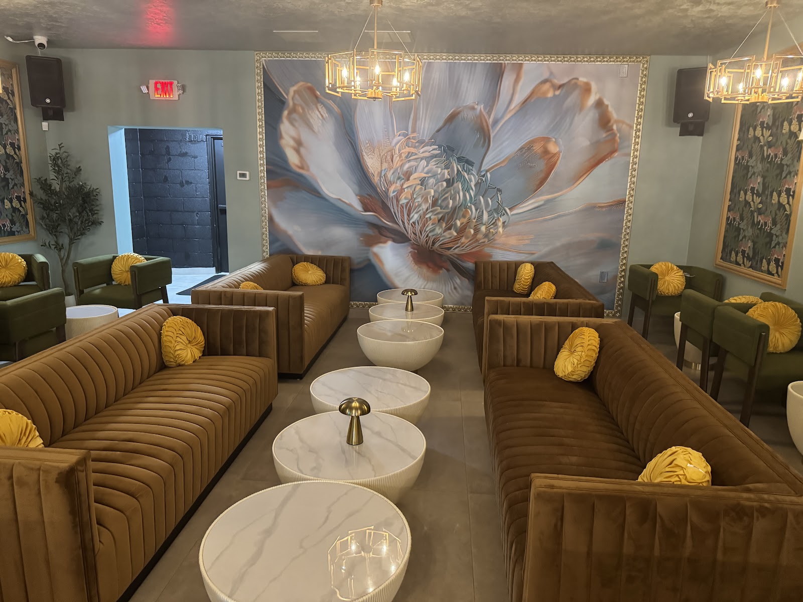 Crown Providence lounge interior